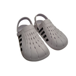 ZUECO PLASTICO TIPO CROCS